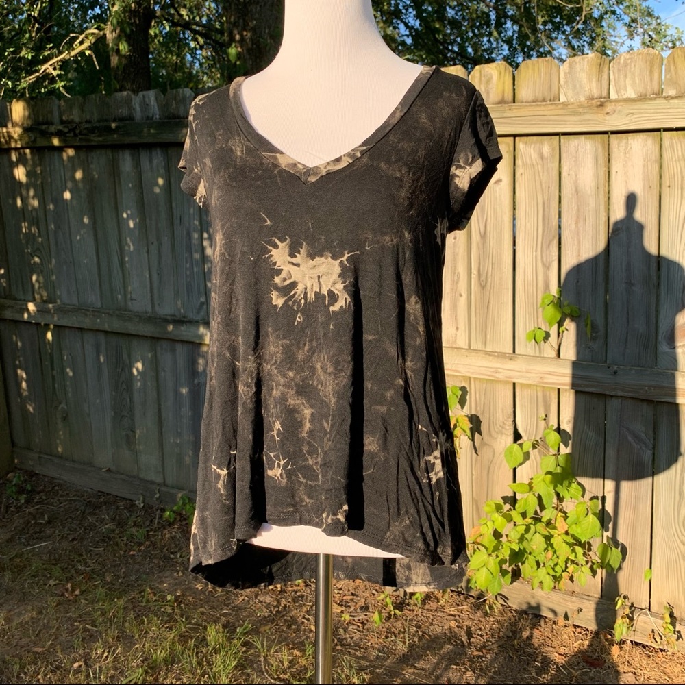 Super Soft Reverse Tie Dye Young at Heart LA Flowy Tee Small